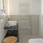 Maurizio *